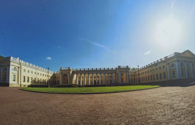 Экскурсия в Царское село с посещением Александровского дворца и Федоровского собора