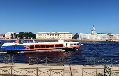 Экскурсионный круиз в музей "Прорыв" и крепость "Орешек" на метеоре