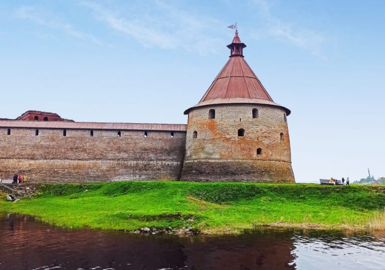 Экскурсия в Шлиссельбург и крепость «Орешек»