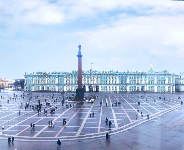Обзорная экскурсия с посещением Эрмитажа