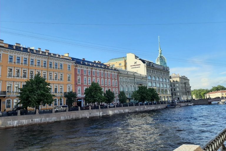 Пешеходная экскурсия «Загадочные происшествия и роковые судьбы Санкт-Петербурга»