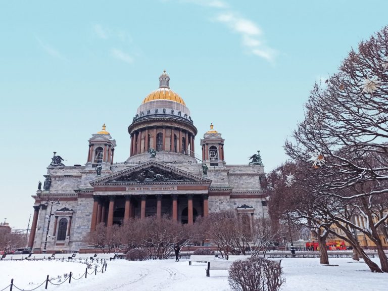 Санкт-Петербург – день за днем. Золотая коллекция