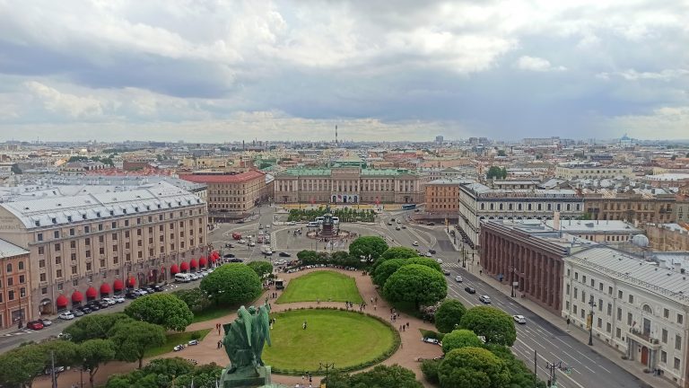 Пешеходная экскурсия «Загадочные происшествия и роковые судьбы Санкт-Петербурга»