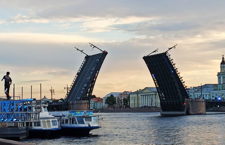 Экскурсия «Истории разводных мостов»