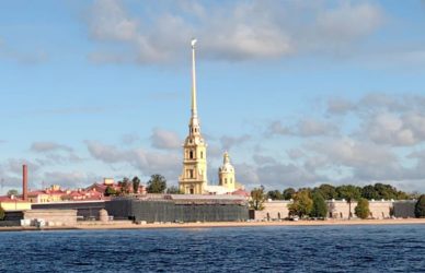 Парадный Петербург с выходом в Финский залив